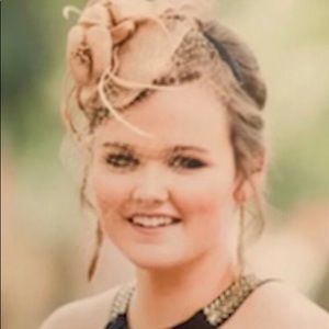 Metallic Gold Fascinator Wedding Derby Tea Party